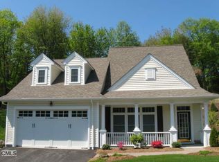 1 Lakeview Rise Rd, Beacon Falls, CT 06403