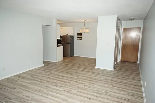 Maple Commons Apartments Photo 1