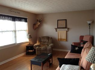 312 Princess Cir, Versailles, KY 40383