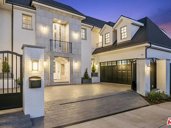 3rd image of 1130 Georgina Ave