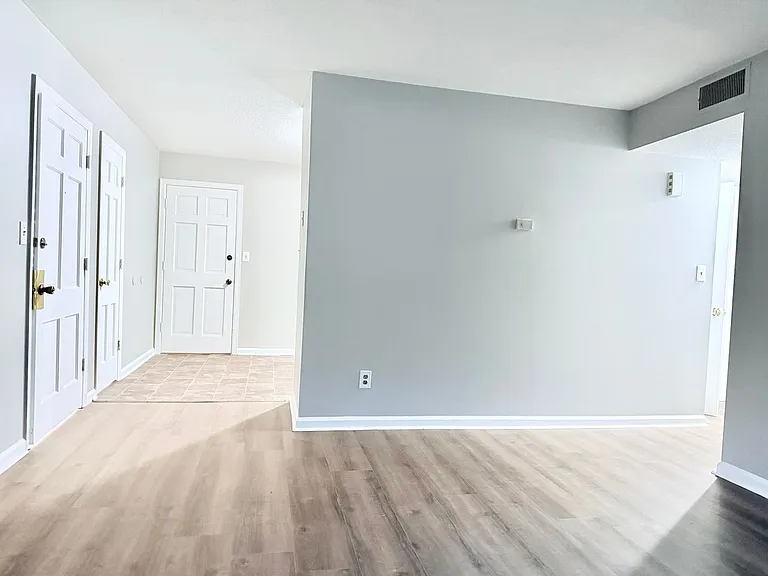3328 Pinewood Ave — Photo 19