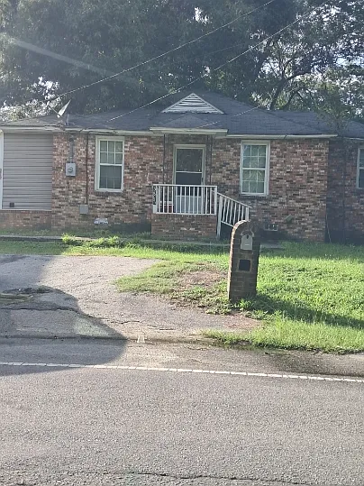 5867 Ames Rd