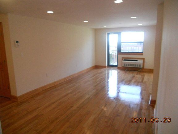 3rd image of 13523 82nd Ave APT 5E