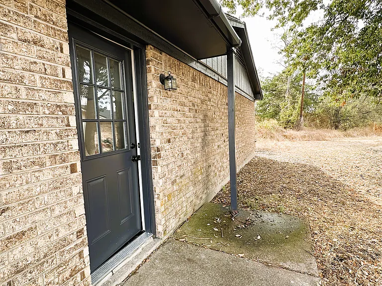 103 Redbud Ct — Photo 14