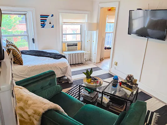 Rented by Highline Residential | media 10