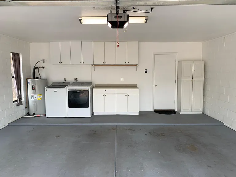 6614 E Sandra Ter — Photo 17