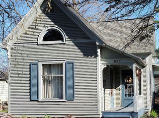 626 W 8th St, Traverse City, MI 49684