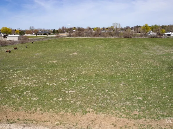 Channel Rd, Caldwell, ID 83607