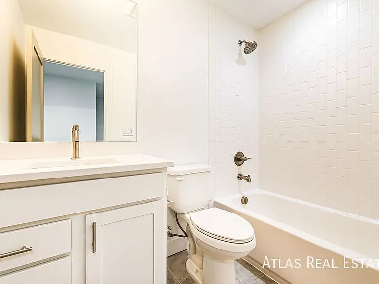 2742 W 2nd Ave — Photo 15