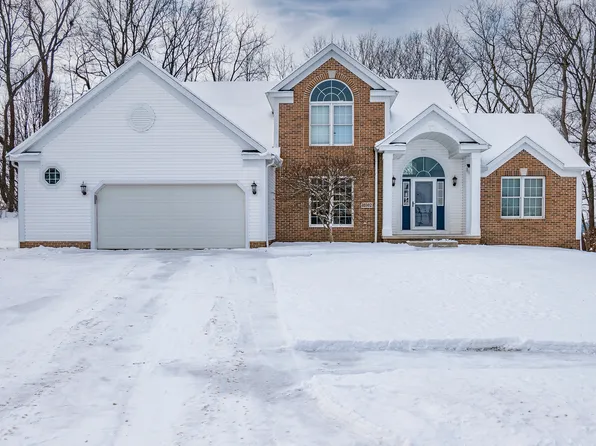 11002 Trenton Rd NW, Uniontown, OH 44685