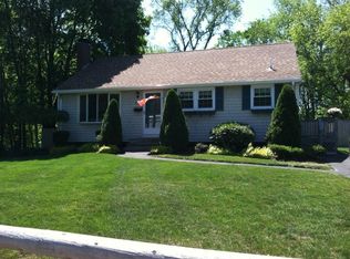 602 W Chestnut St, Brockton, MA 02301