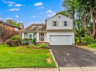 73 Muttontown Rd, Syosset, NY 11791