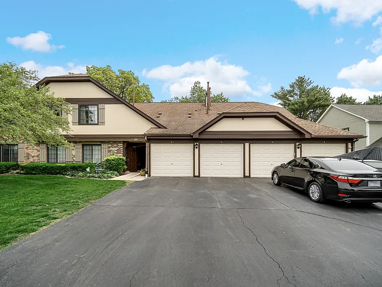 521 Cumberland Trl #D — Photo 1