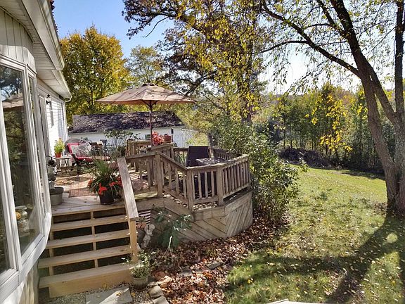 3rd image of 529 W Main St