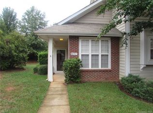 8432 Chaceview Ct, Charlotte, NC 28269