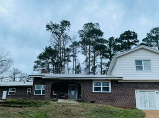 2405 Military Rd, Columbus, MS 39705