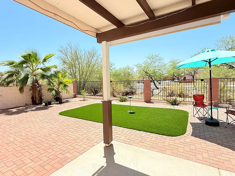 8271 N Camino De La Viola — Photo 1