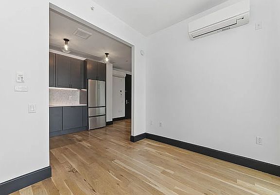 2nd image of 1134 Fulton St APT 4O