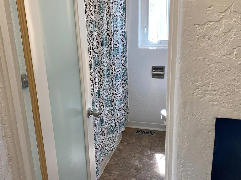 Dartmouth Dr NE — Photo 25