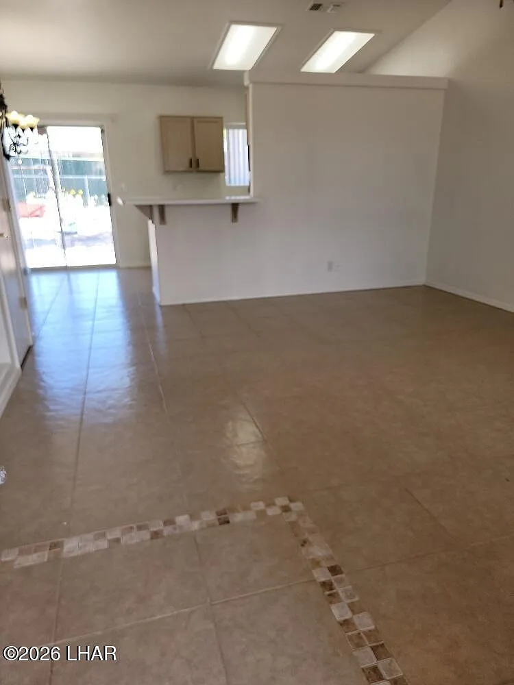 2 bed, 2.0 bath, 1032 sqft, $2,000 — Photo 1