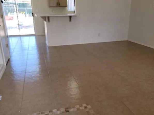 830 Falcon Dr, Lake Havasu City, AZ 86403