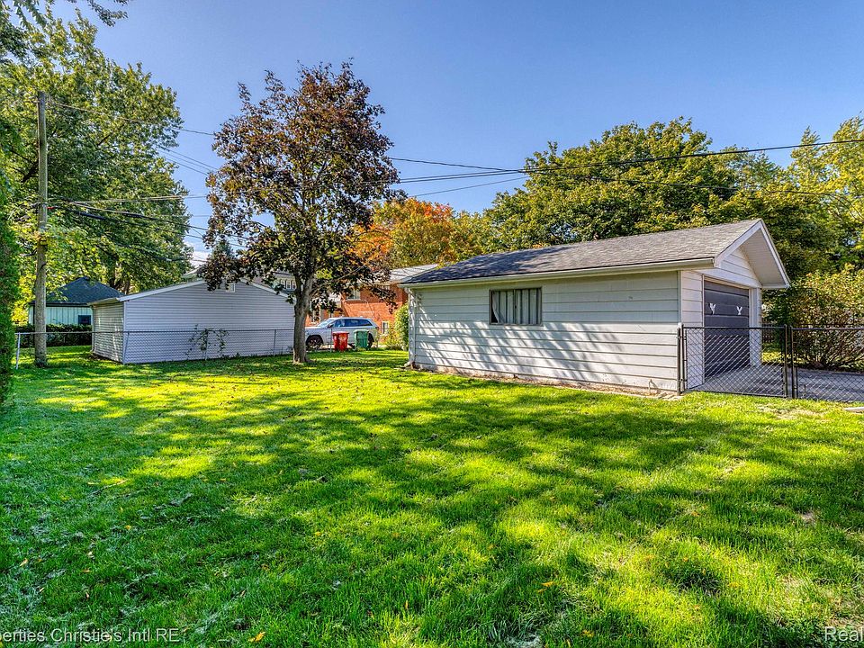 16320 Aurora Ave, photo 5