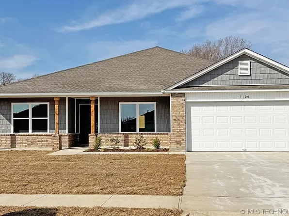 7100 S Maple Ave, Broken Arrow, OK 74011