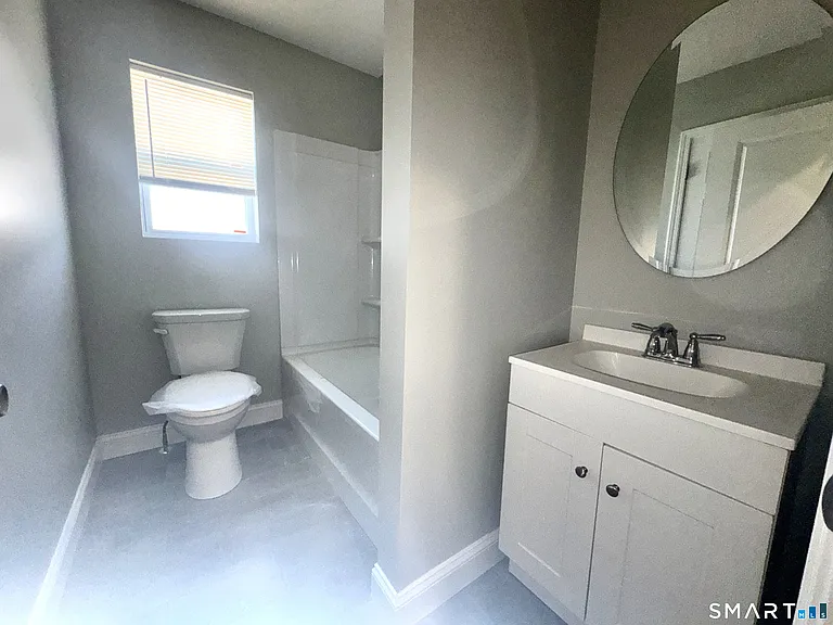 105 Churchill St #3-107 — Photo 8