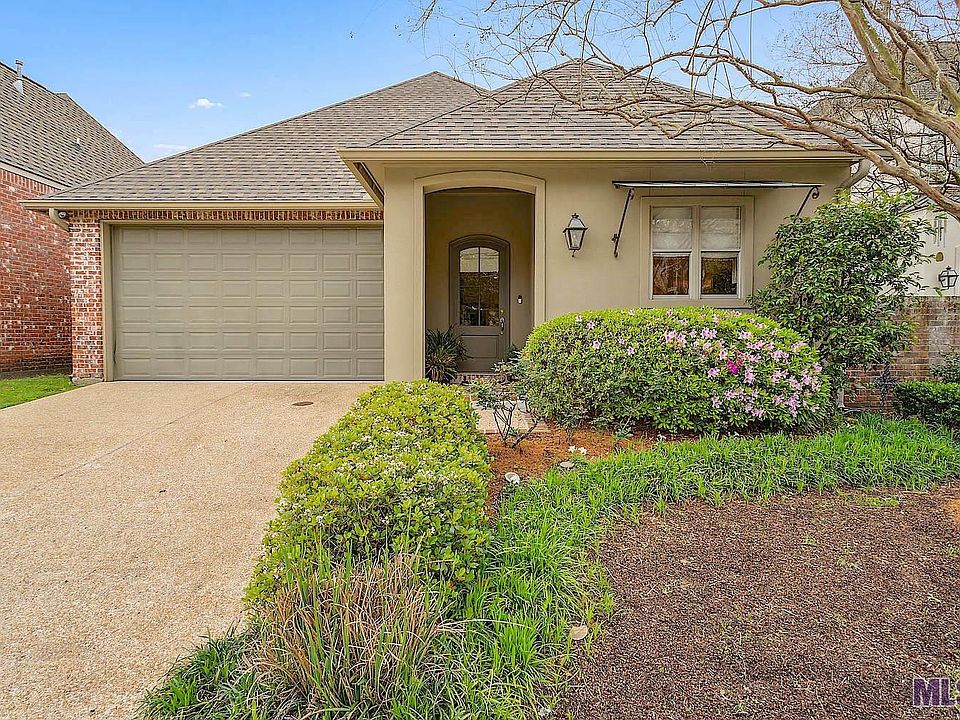 1st image of 2410 Creekwood Dr