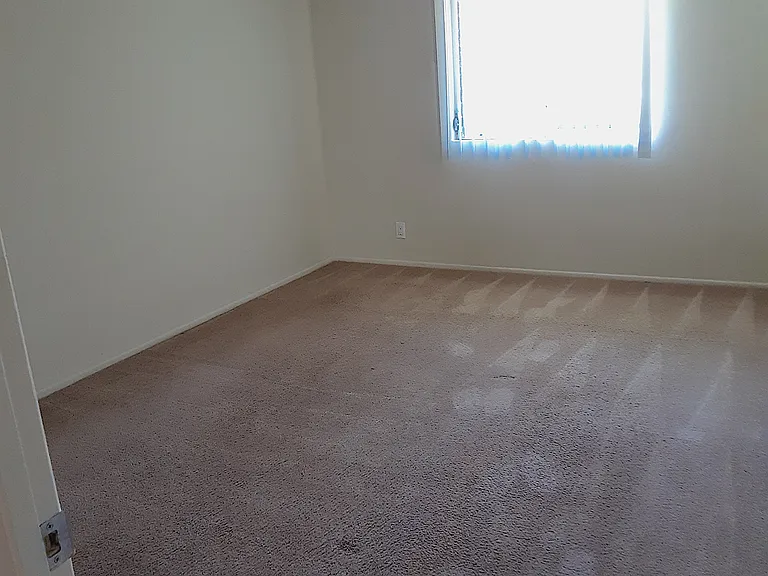 4450 Murietta Ave #18 — Photo 10