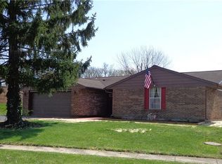 5060 Larchview Dr, Dayton, OH 45424