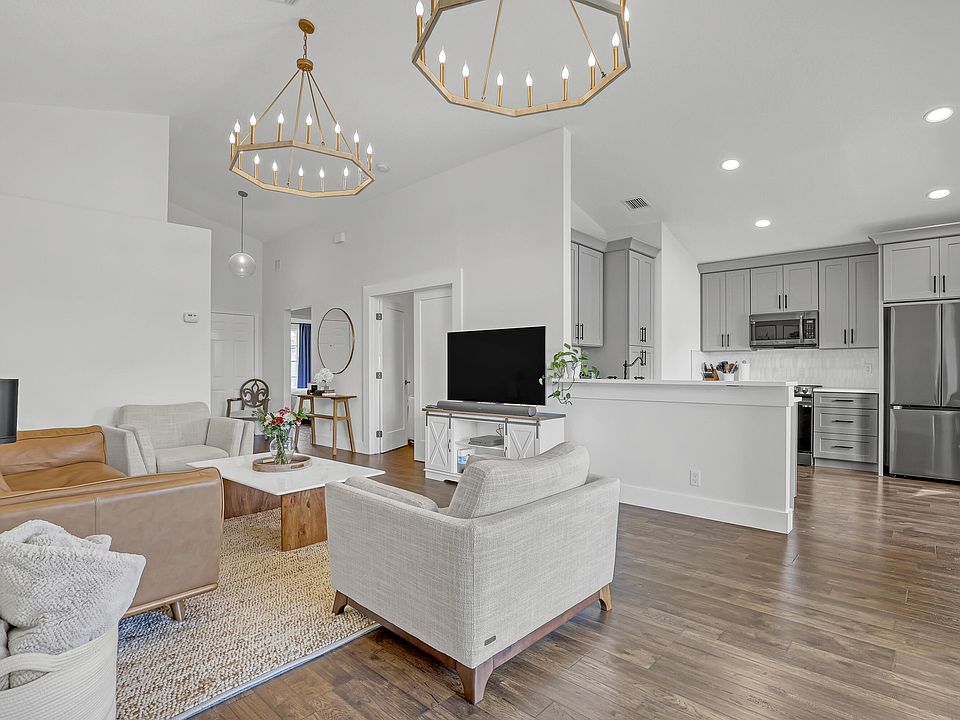 1st image of 357 Hammocks Trail