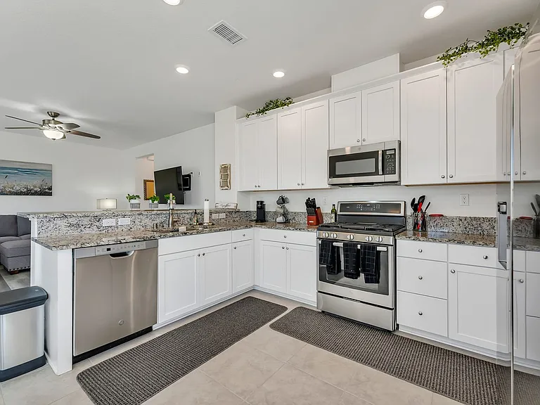 6934 Wild River Way — Photo 9