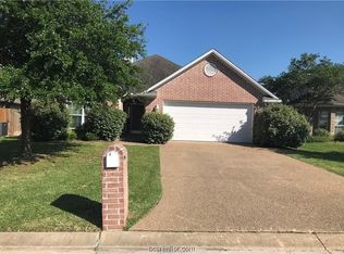 106 Rugen Ln, College Station, TX 77845
