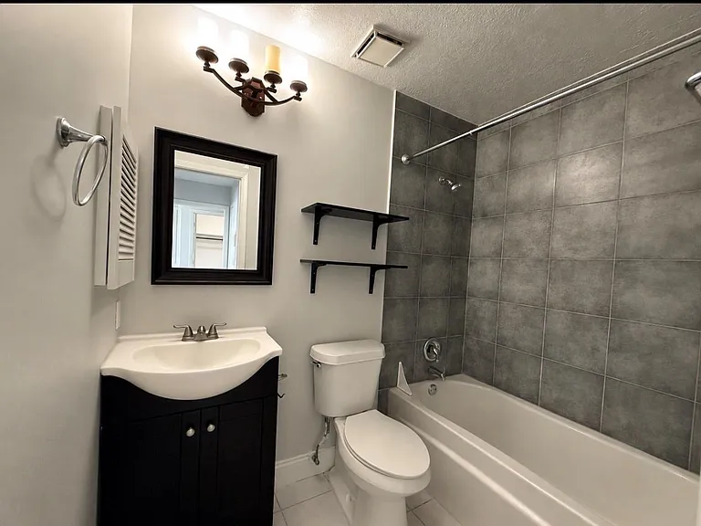 9503 Homeland Dr — Photo 23