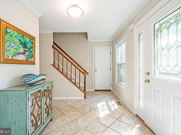 3rd image of 11572 Southington Ln