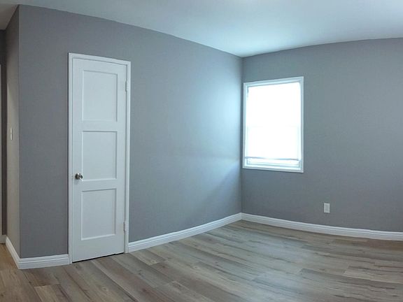 2nd image of 2315 Collegian Ave