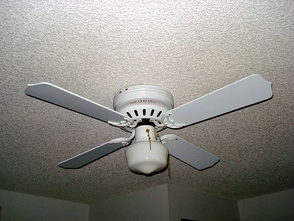 6 ceiling fans in home
