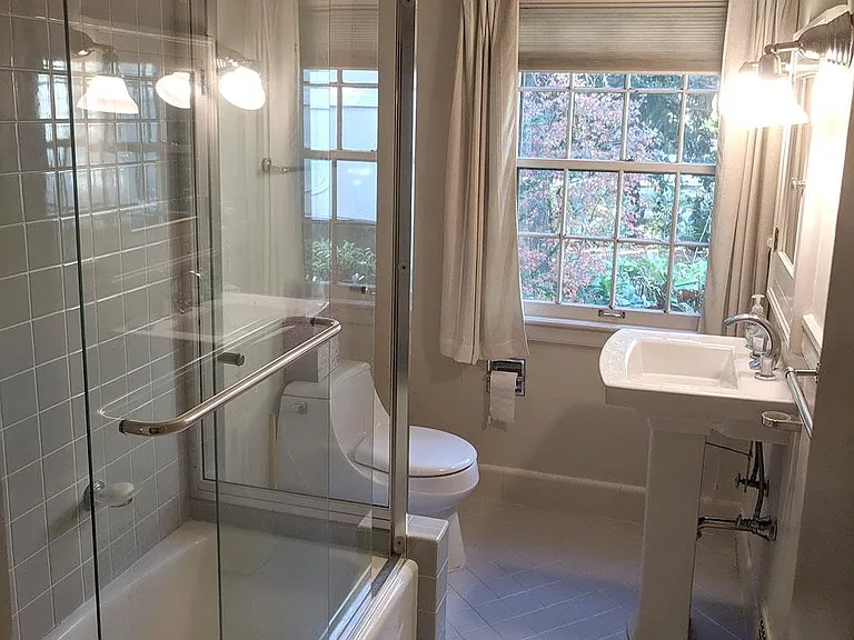 2nd floor Bathroom #2