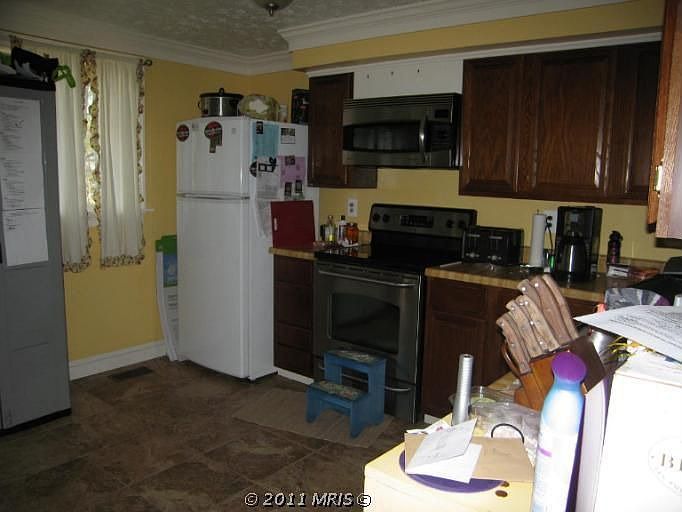 2nd image of 14543 Farmcrest Pl