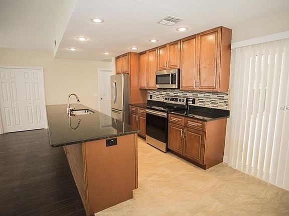 4th image of 2915 Wilder Creek Cir