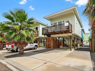1924 11th St #8, Port Aransas, TX 78373