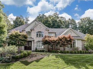 3881 Murphys Xing, Sugarcreek Township, OH 45440