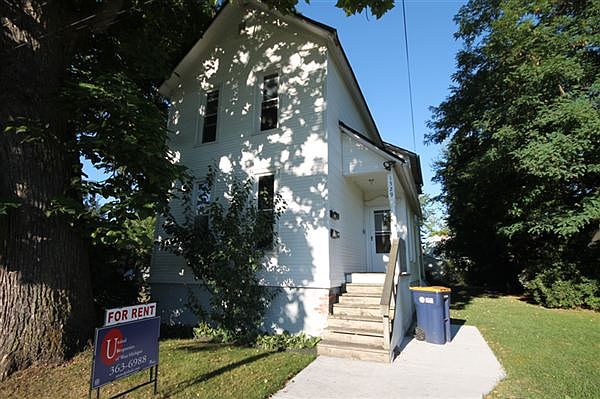 Front view of home