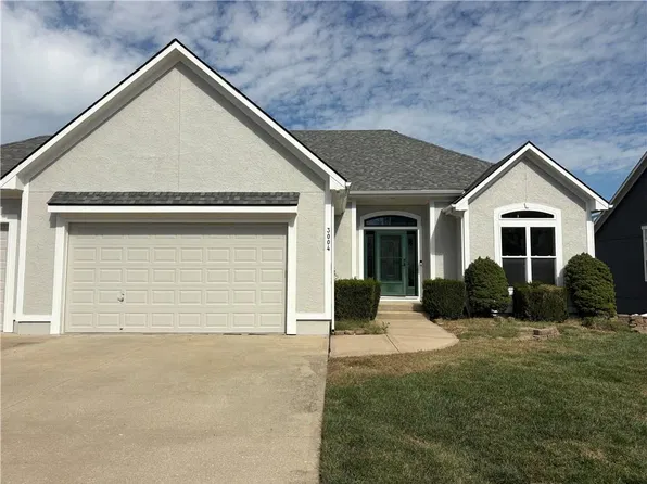 3004 SW Silverspur Ln, Lees Summit, MO 64081