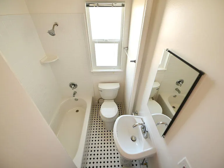 200 Wayne Ave #19 — Photo 11