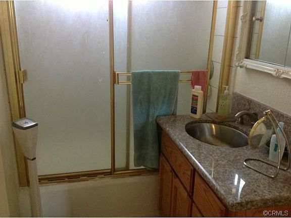 2nd image of 2092 Adriatic Ave