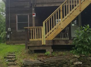 32 Old Lumber Mill Dr, Proctorsville, VT 05153