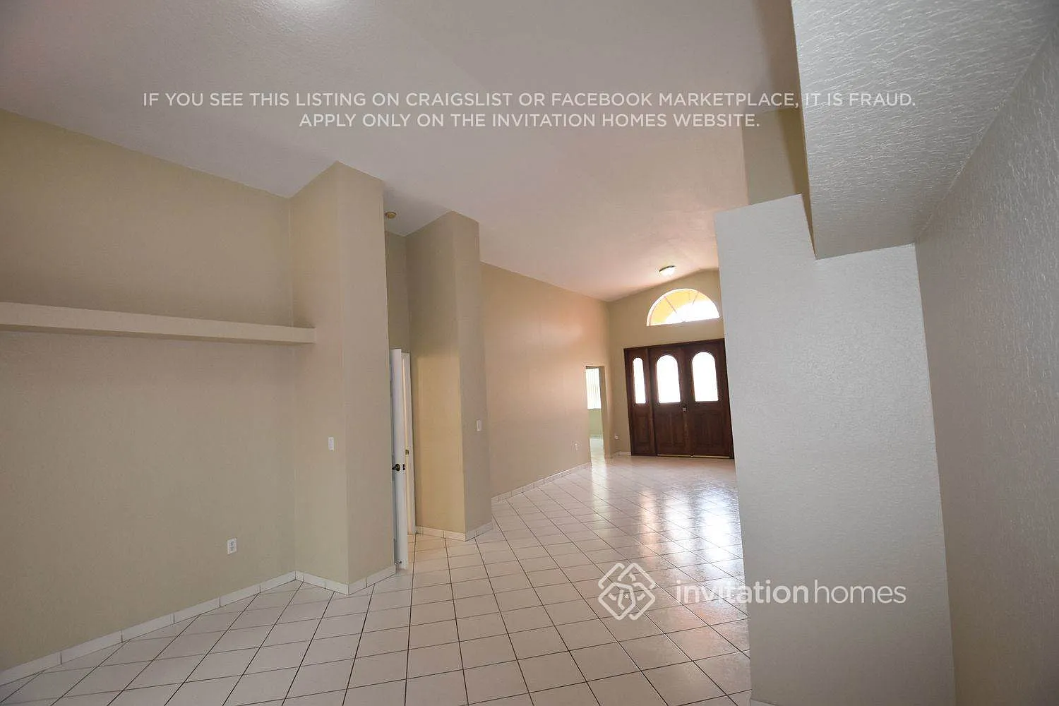 9161 NW 148th Ter Miami Lakes, FL 33018 — Photo 2