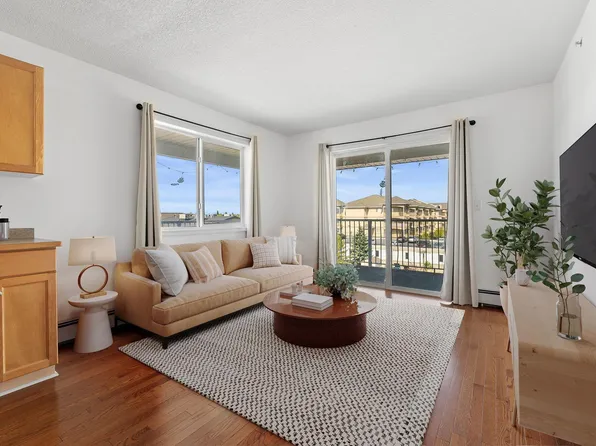 (undisclosed Address), Edmonton, AB T5X 6J4